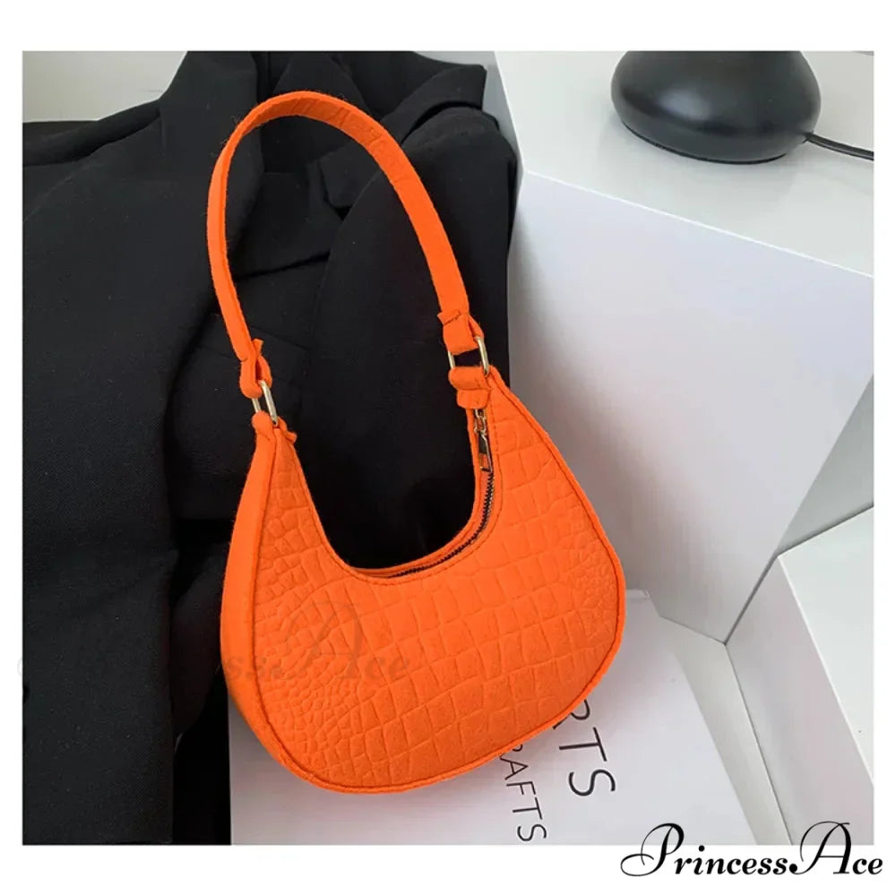 Spotted Patterns Armpit Shoulder Bag for Women