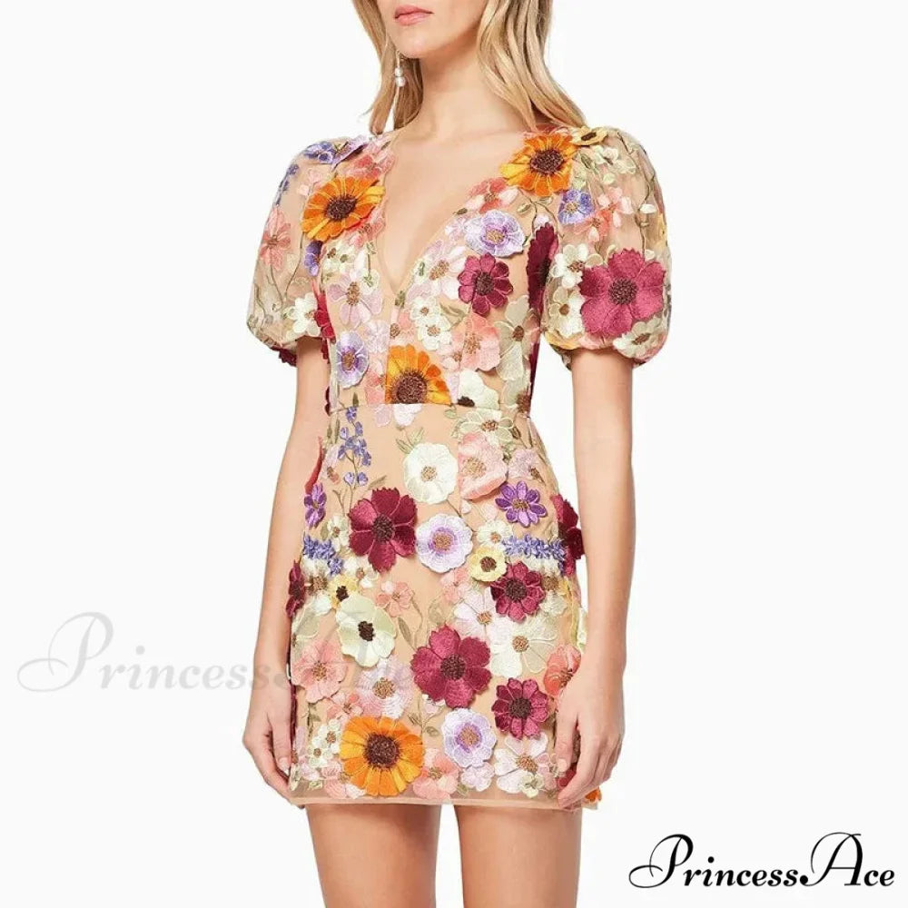 Stitched Blossom Pattern Puffed Sleeve Celebration Gown