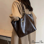 Striking Straw Summer Beach Shoulder Bag