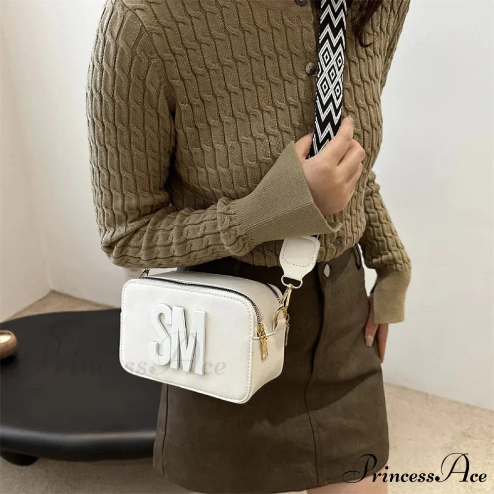 Stylish Cheetah Pattern Characters Crossbody Bag