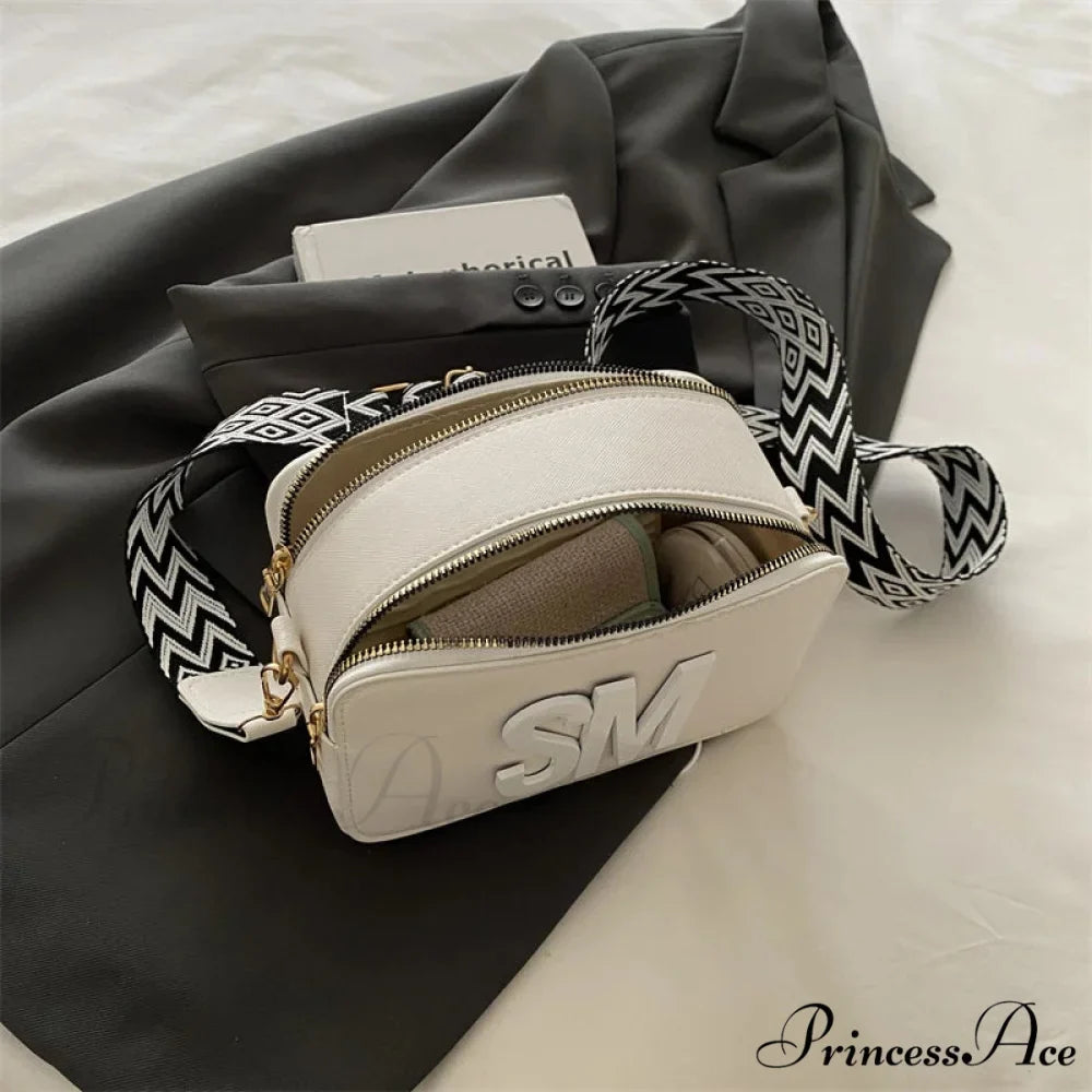 Stylish Cheetah Pattern Characters Crossbody Bag