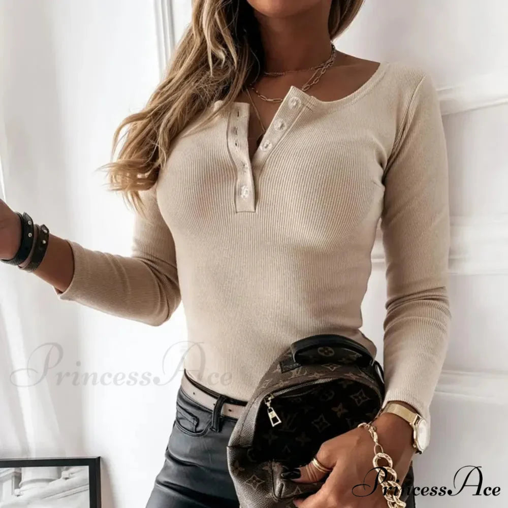 Stylish Crew Neck Solid Tailored Knit Top