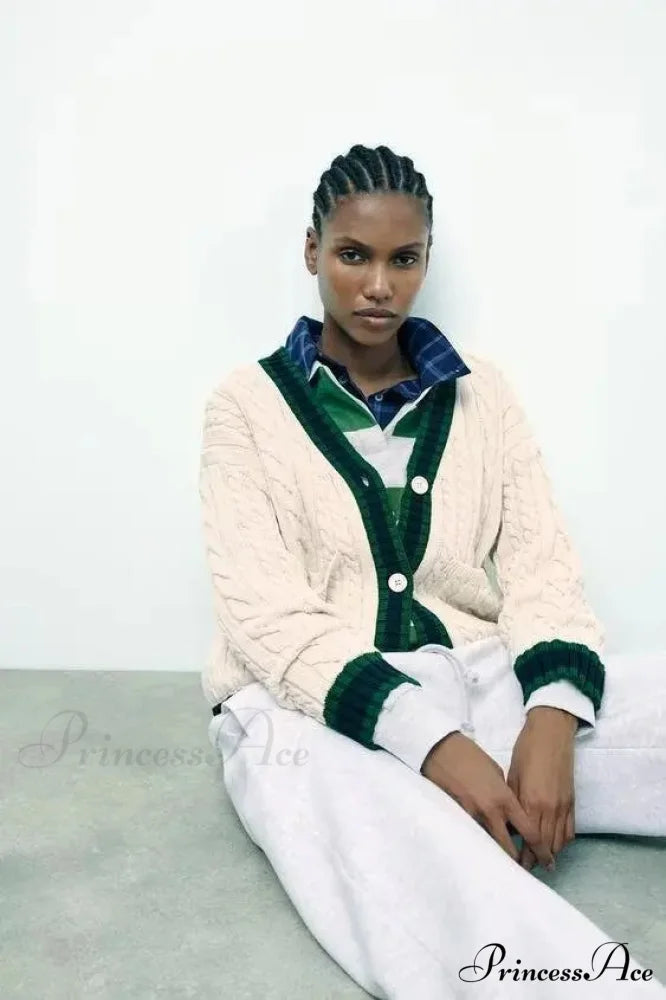 Stylish Eight Limb V-neck Cardigan