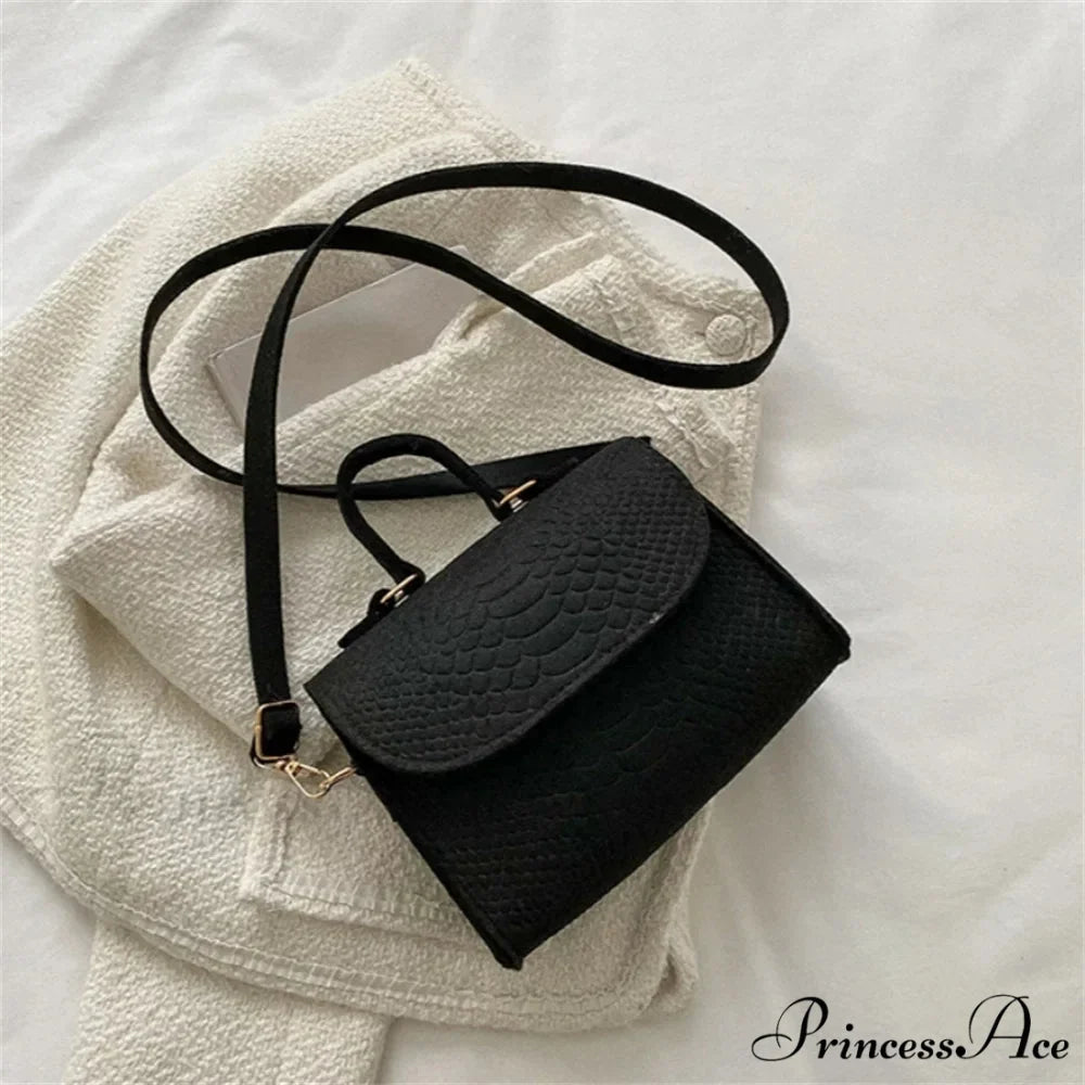 Stylish Felt Alligator Textured Crossbody Purse