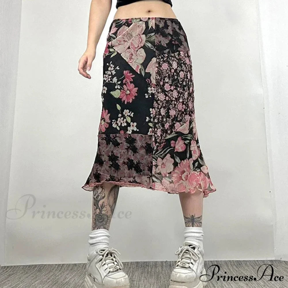 Stylish Flower Pattern Low Cut Patchwork Skirt