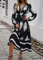 Stylish Printed V-neck A-line Boho Dress