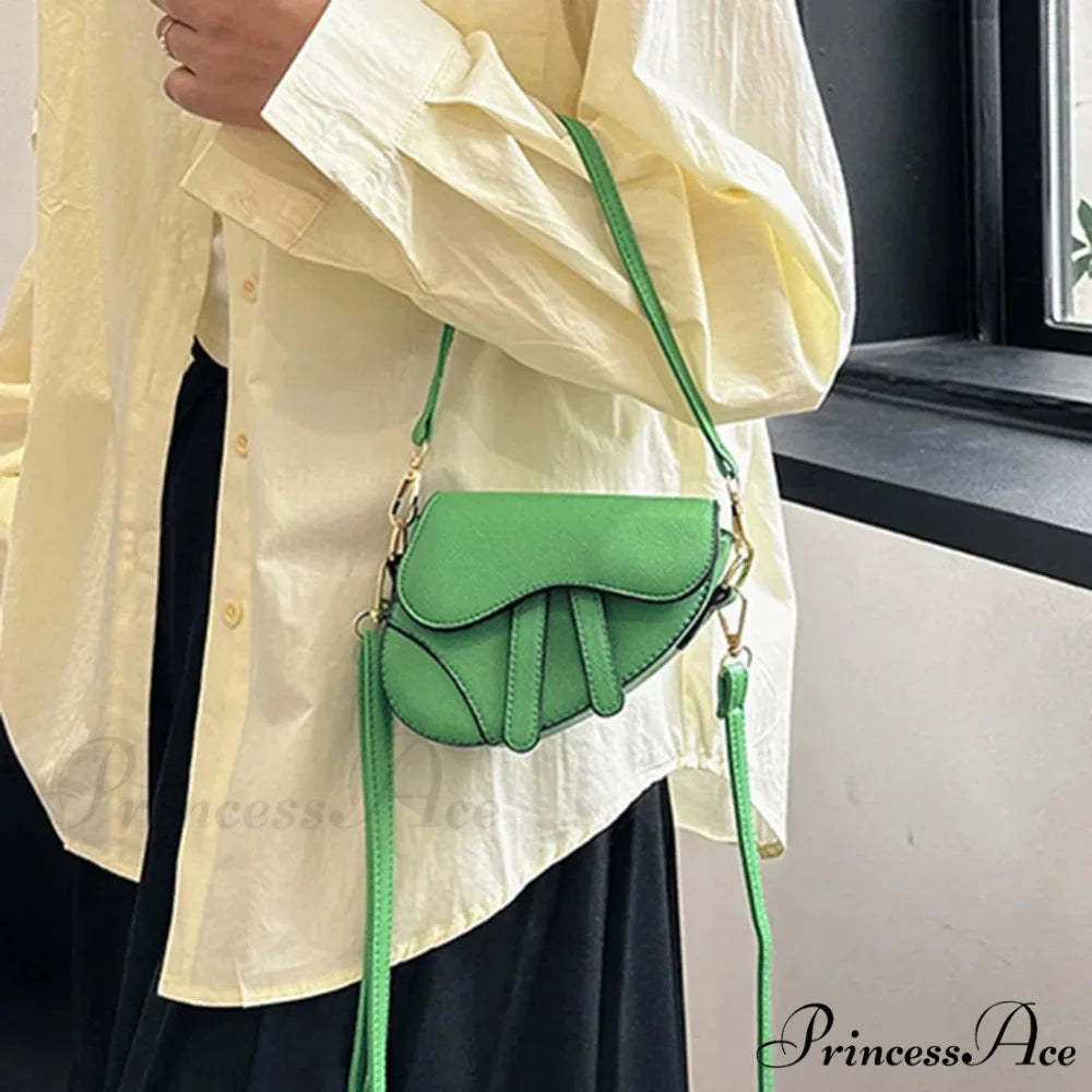 Stylish Small Purse Zipper Courier Saddle Monochrome Bag