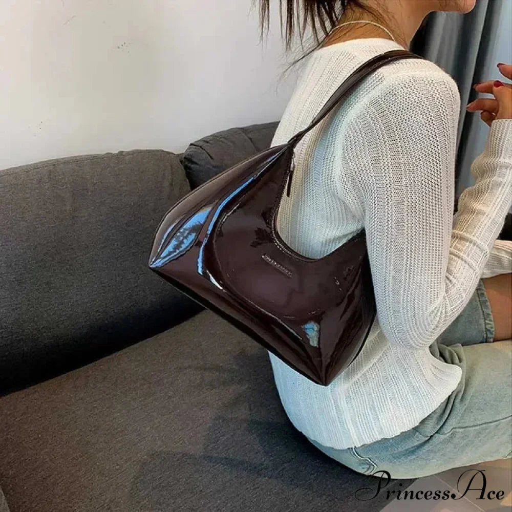 Stylish Sturdy Shoulder Bag for Women