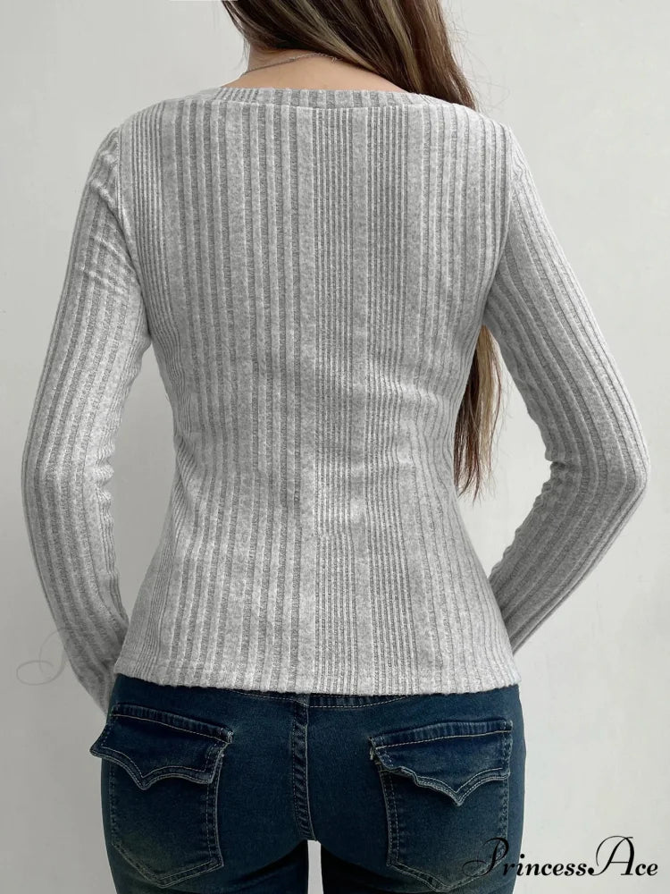 Tender Firm Divided Square Neckline Extended Sleeve Knit Top