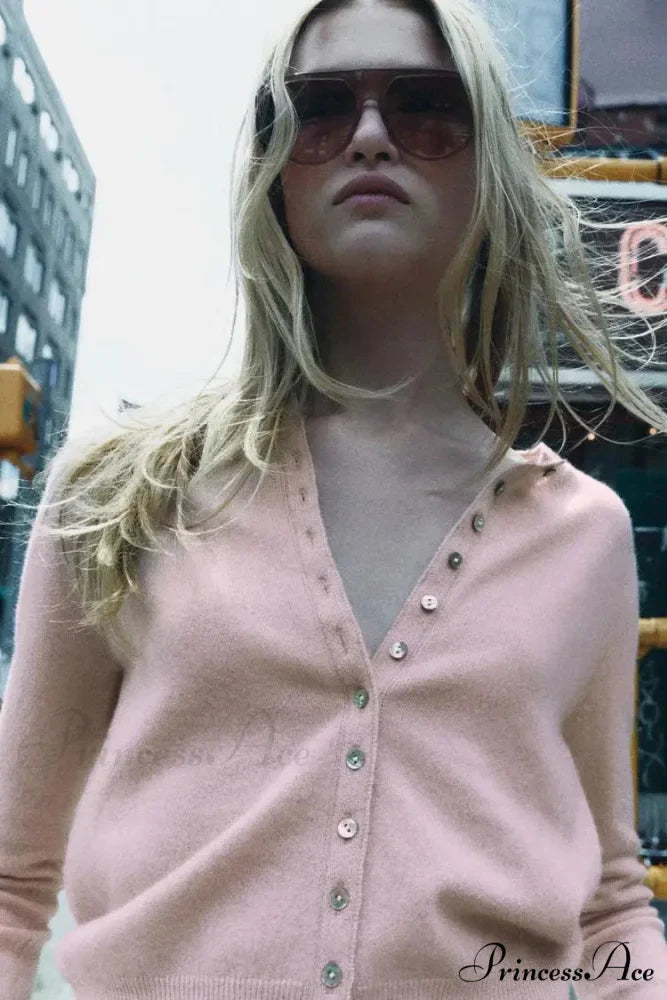 Tender Rose Circular Neck Brief Cardigan