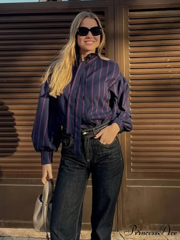 Tie Up Crash Striped Circular Neck Blouse