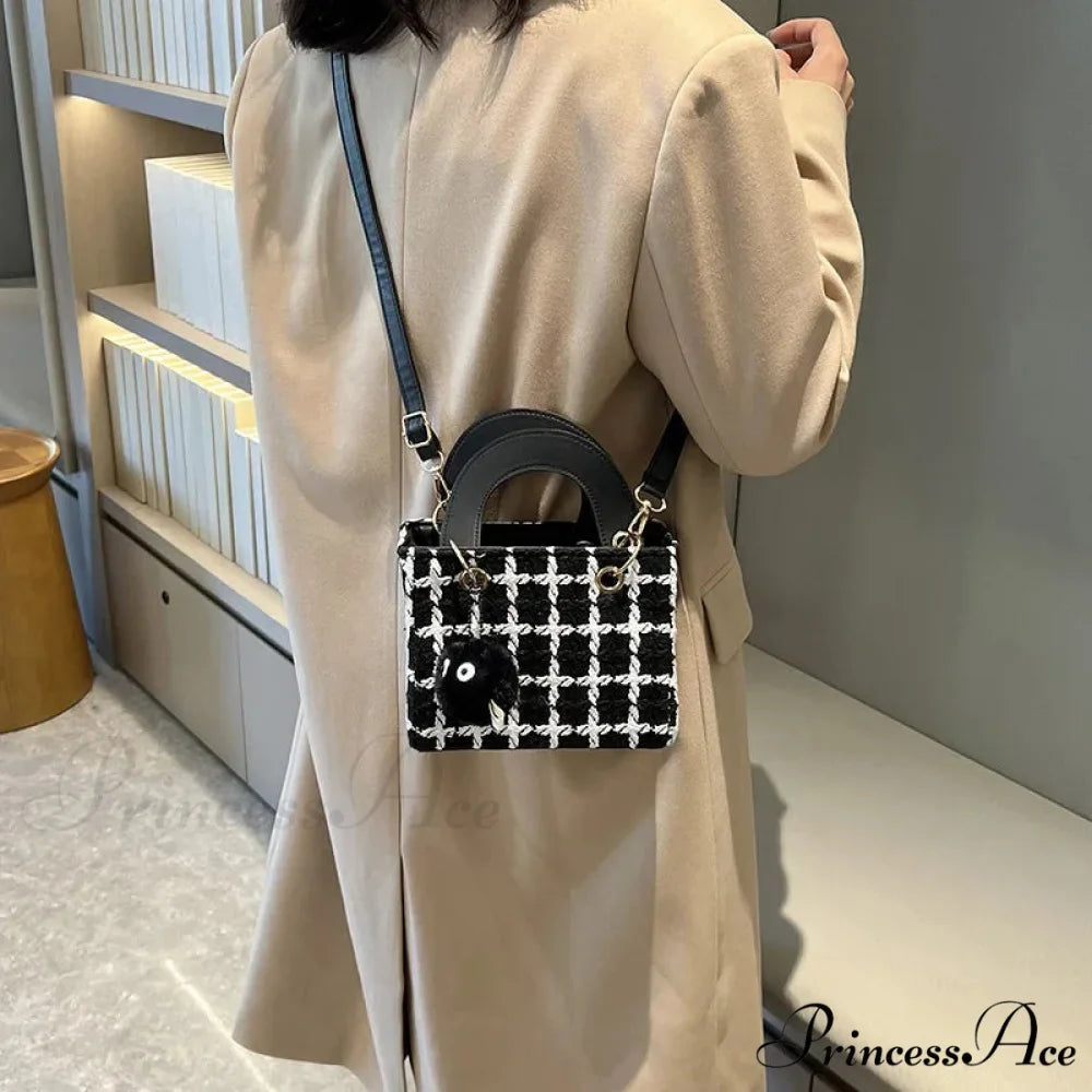 Traditional Tartan Woolen High-End Designer Clutch Crossbody Purse