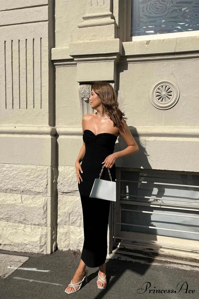 Twisted Strapless Knitted Dress