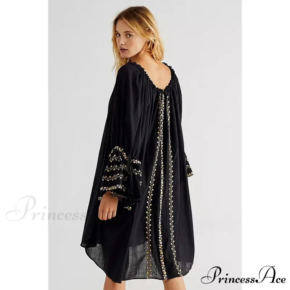 Unpredictable Backless Stitched Seaside Boho Dress