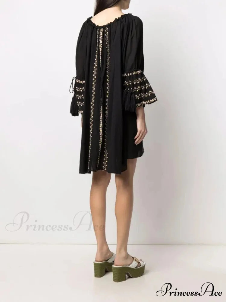 Unpredictable Backless Stitched Seaside Boho Dress