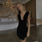 Unpredictable Fasten-Up Small Dress