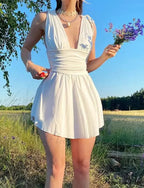 Unpredictable Fasten-Up Small Dress