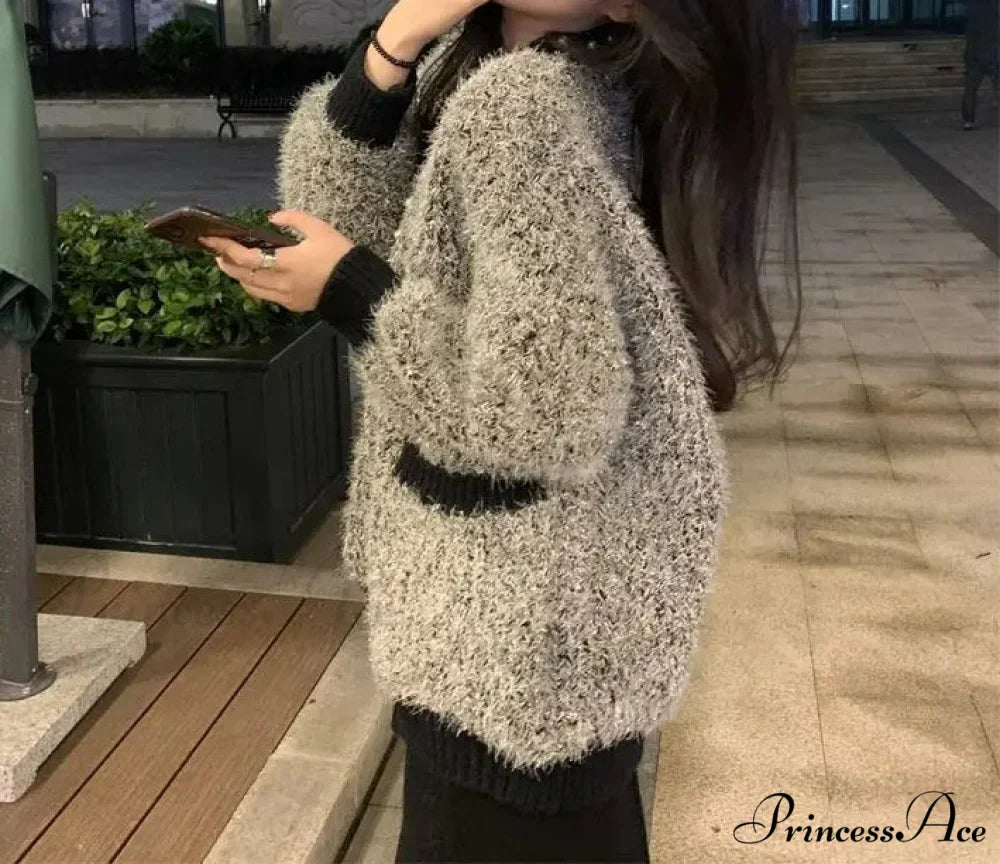 V-neck Fleece Thick Knitting Cardigan