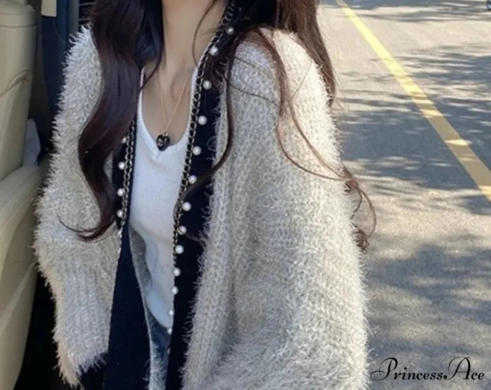 V-neck Fleece Thick Knitting Cardigan