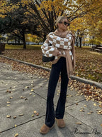 V-neck Square Printed Color Block CardiganModified Output: V-neck Square Patterned Colorful Block Sweater