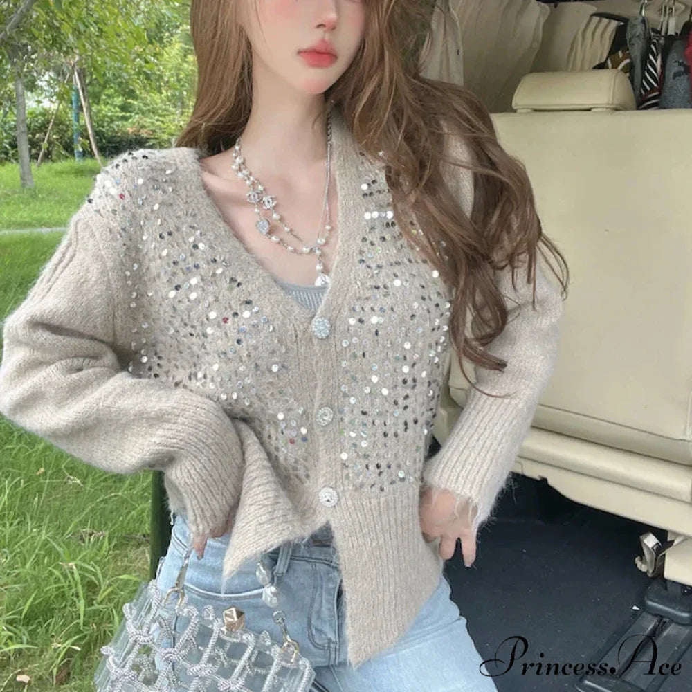 V-shaped Grey Sparkling Knitted Short Cardigan