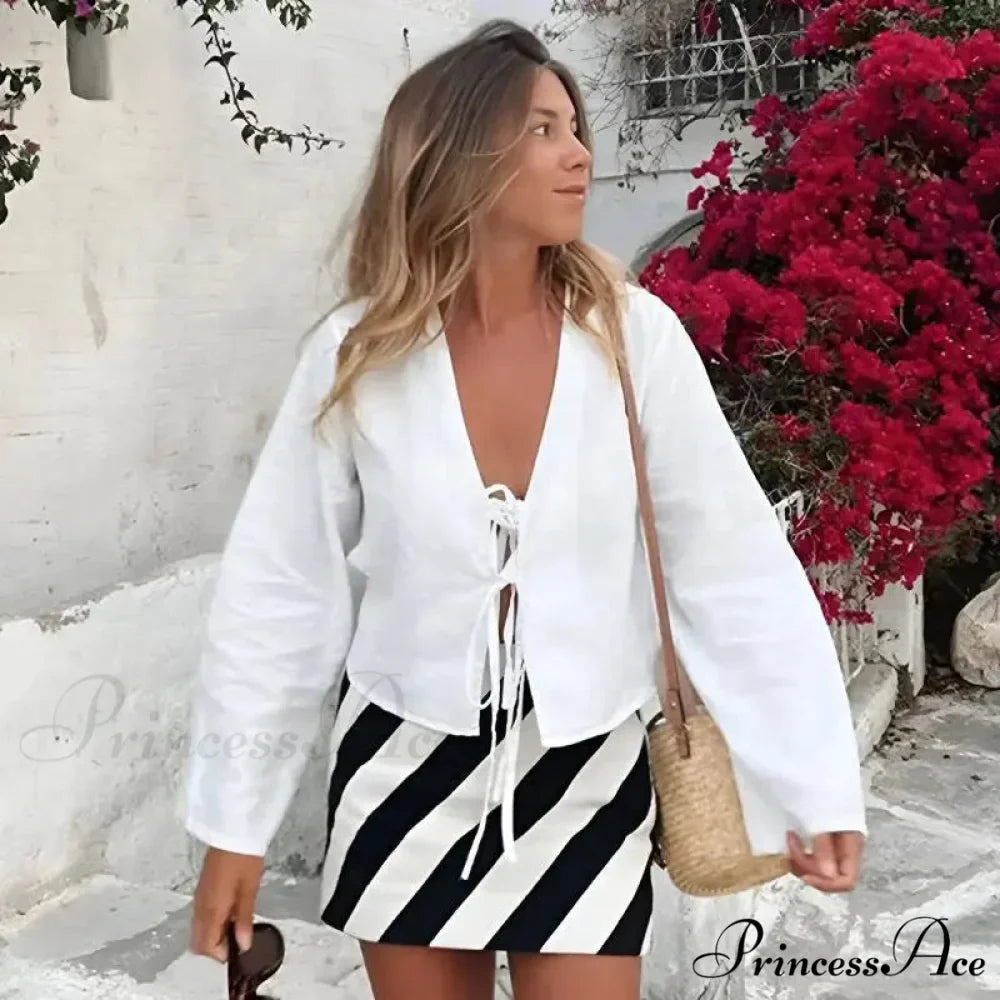 Verdant Linen Tie-Up Extended Sleeve V-neck Blouse