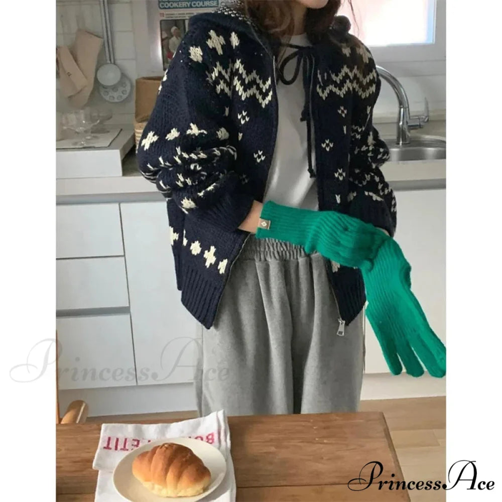 Vintage Hooded Jacquard Cardigan