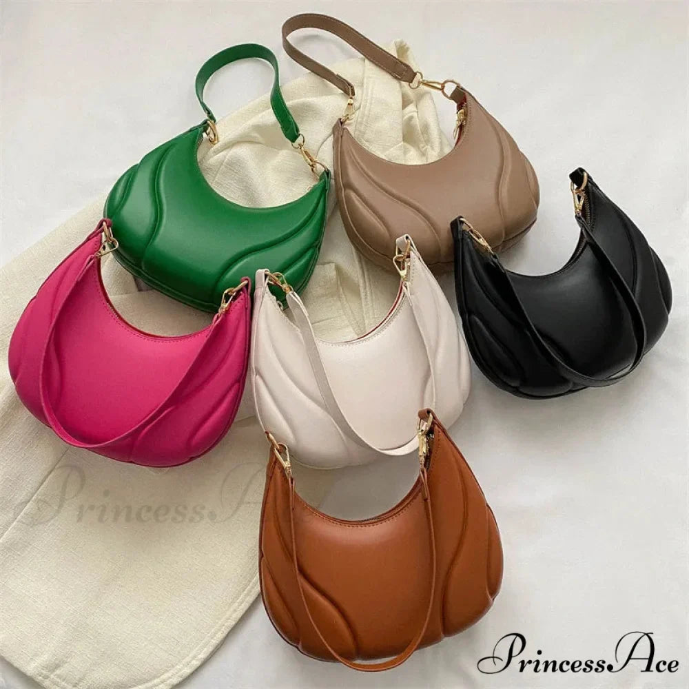 Vintage Monochromatic Saddle Leather Shoulder Bag