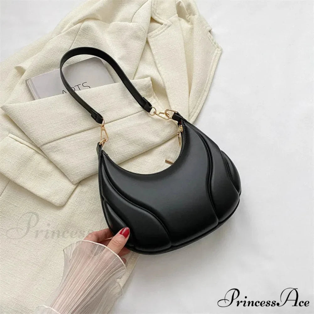 Vintage Monochromatic Saddle Leather Shoulder Bag