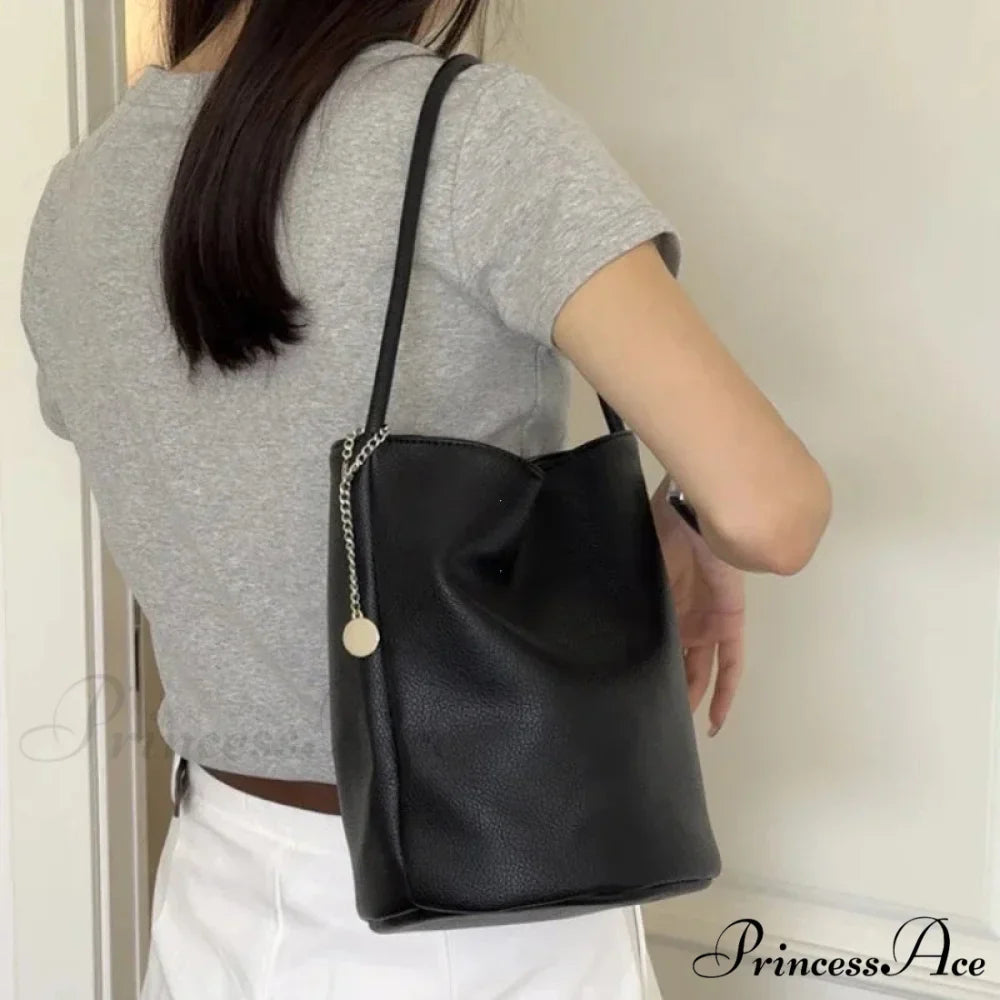 Vintage Supple Leather Pail Shoulder Bag