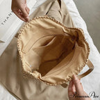 Warm Circular Straw Shoulder Bag for Women