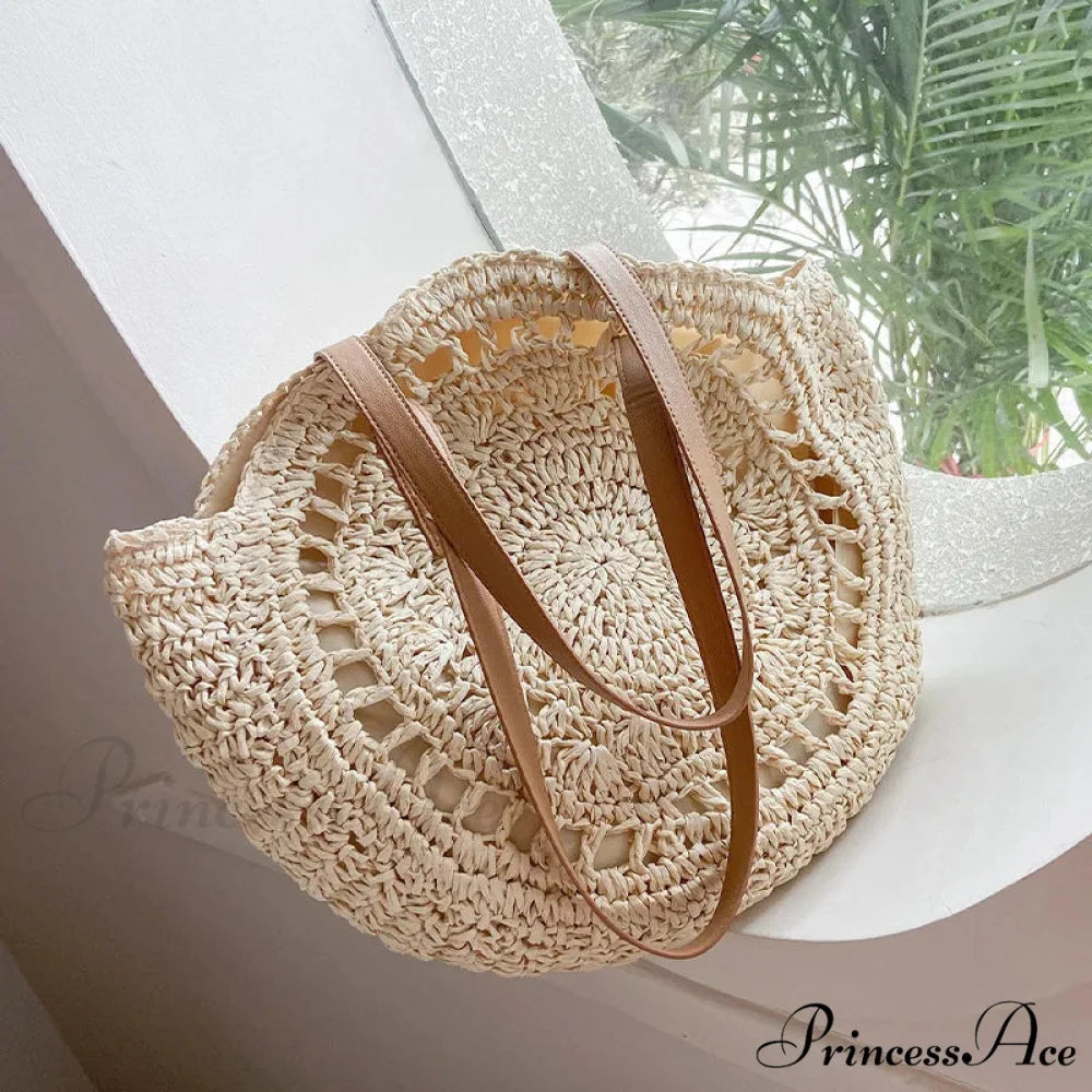 Warm Circular Straw Shoulder Bag for Women