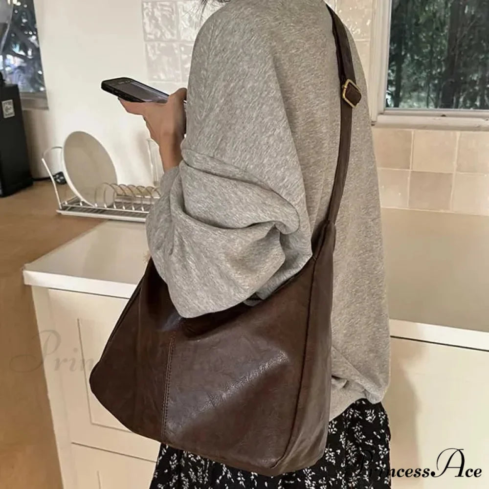 Weaving Straw Top-Handle Shoulder BagModified: Braiding Straw Upper-Grip Shoulder Bag