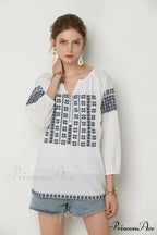 White Cotton Embroidery V-Neck Loose Pullover Boho BlouseModified Title: Ivory Cotton Stitching V-Neck Baggy Jumper Bohemian Top