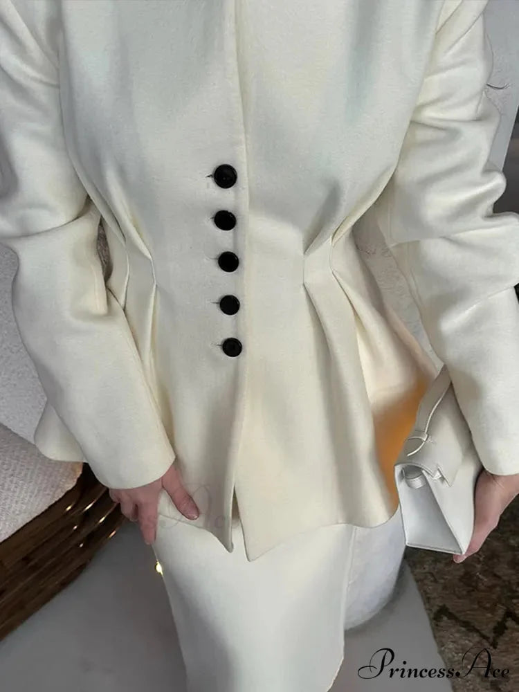 White Deep-neck Folded A-shaped Coat