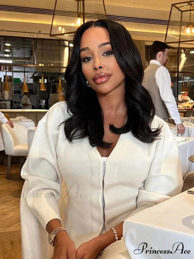 White Deep-neck Woolen Overcoat