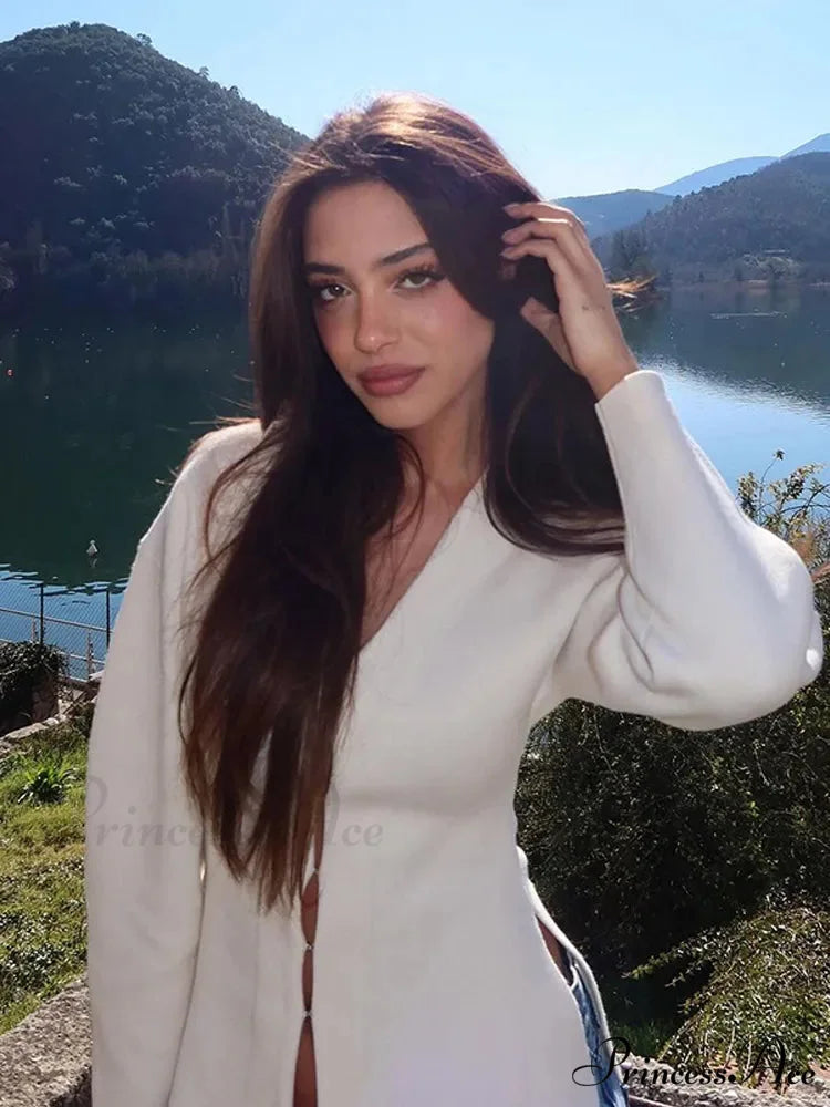 White Deep-neck Woolen Overcoat