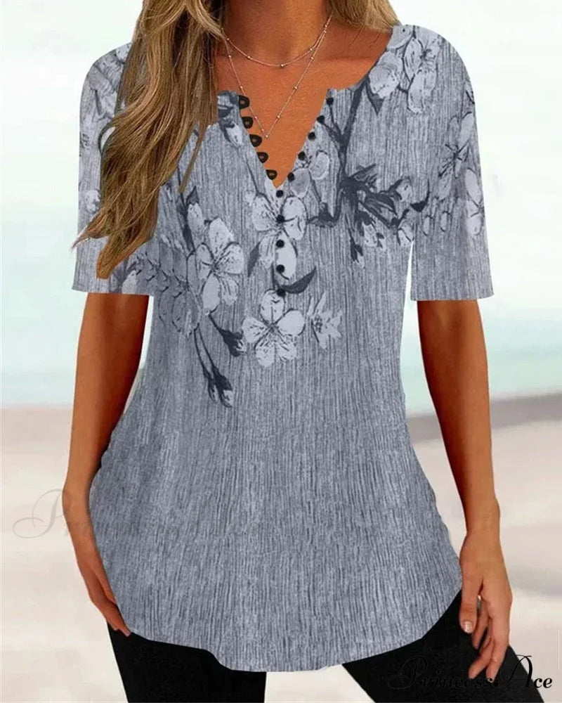 with T-shirt V-neck short printed sleeves