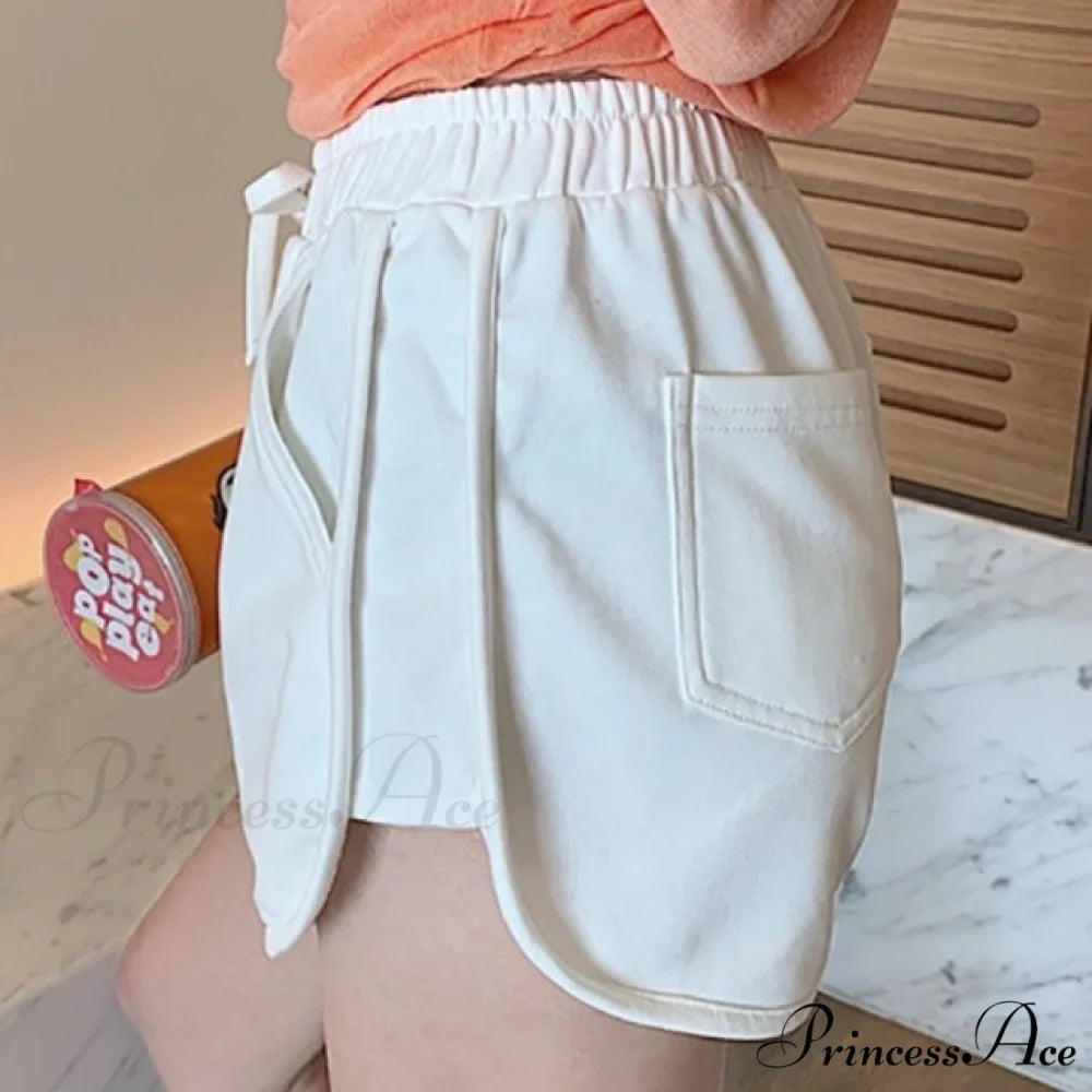 Women Elastic Pocket Shorts