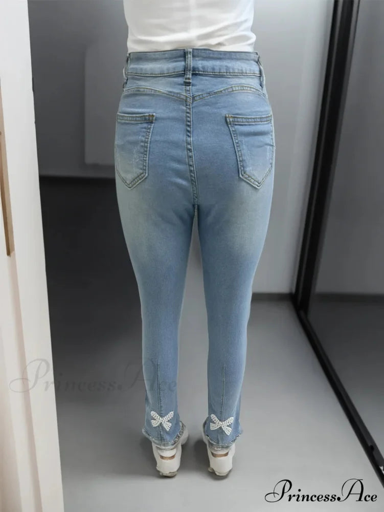 Women's Blue High-Stretch Skinny with Faux Pearl Decor and Slim Fit - Stylish and Comfortable Denim Jean