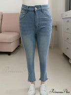 Women's Blue High-Stretch Skinny with Faux Pearl Decor and Slim Fit - Stylish and Comfortable Denim Jean