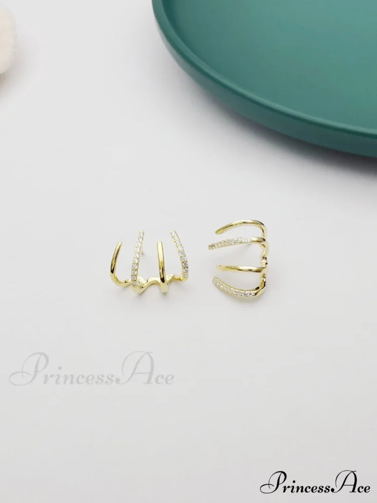 Women's Geometric One-piece Four-claw Design Earrings